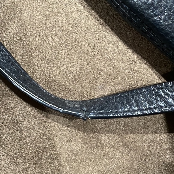 Black and gold leather large clutch - Picture 3 of 6